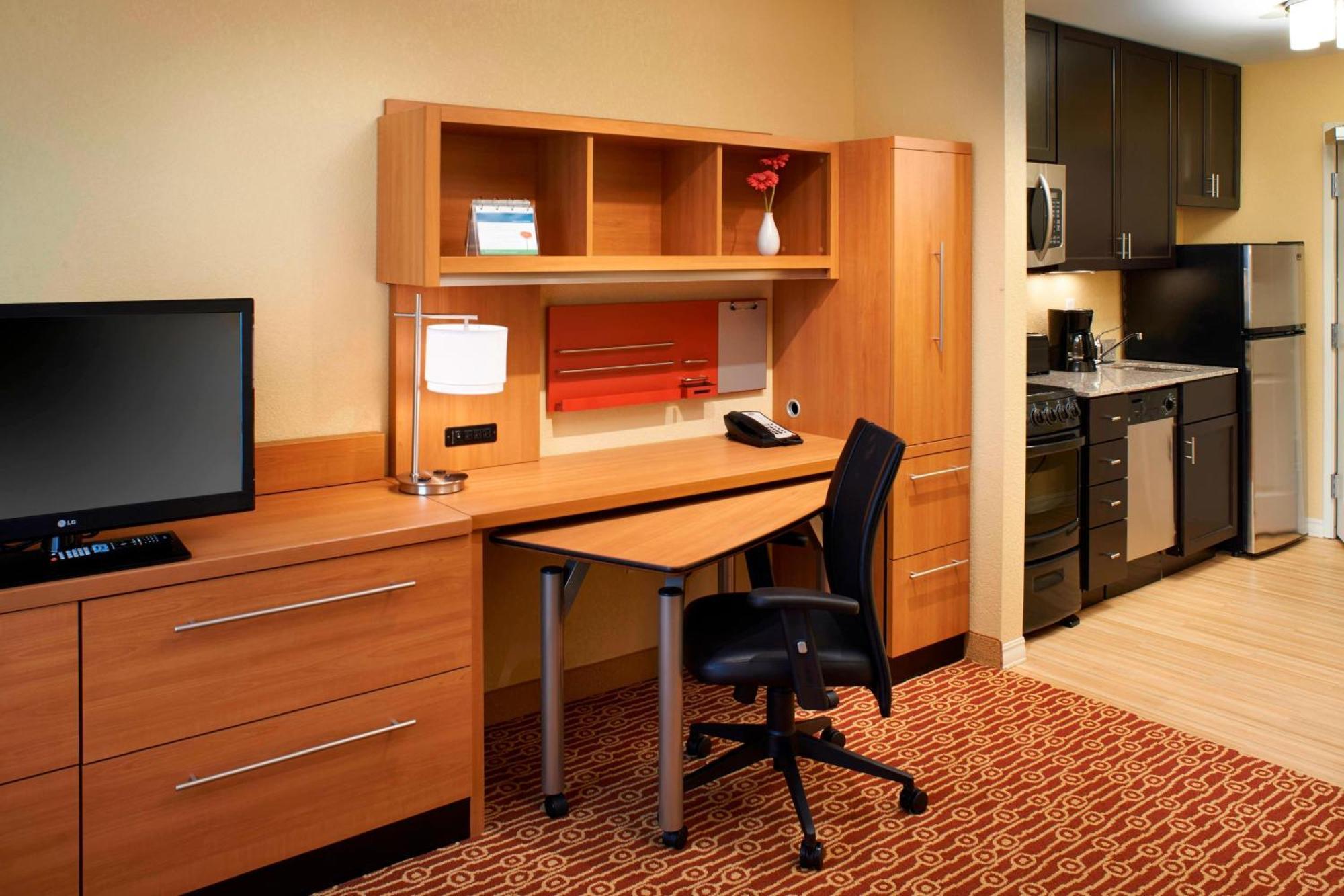 Towneplace Suites By Marriott Saginaw Esterno foto